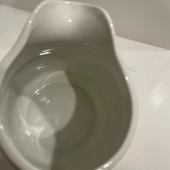 Vintage porcelain floral pitcher especially for you FTDA made in Japan 1989 - Picture 5 of 6